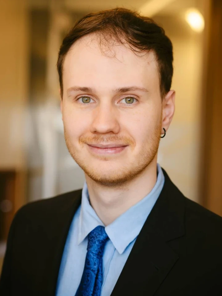 Mag. Raphael Fischlein