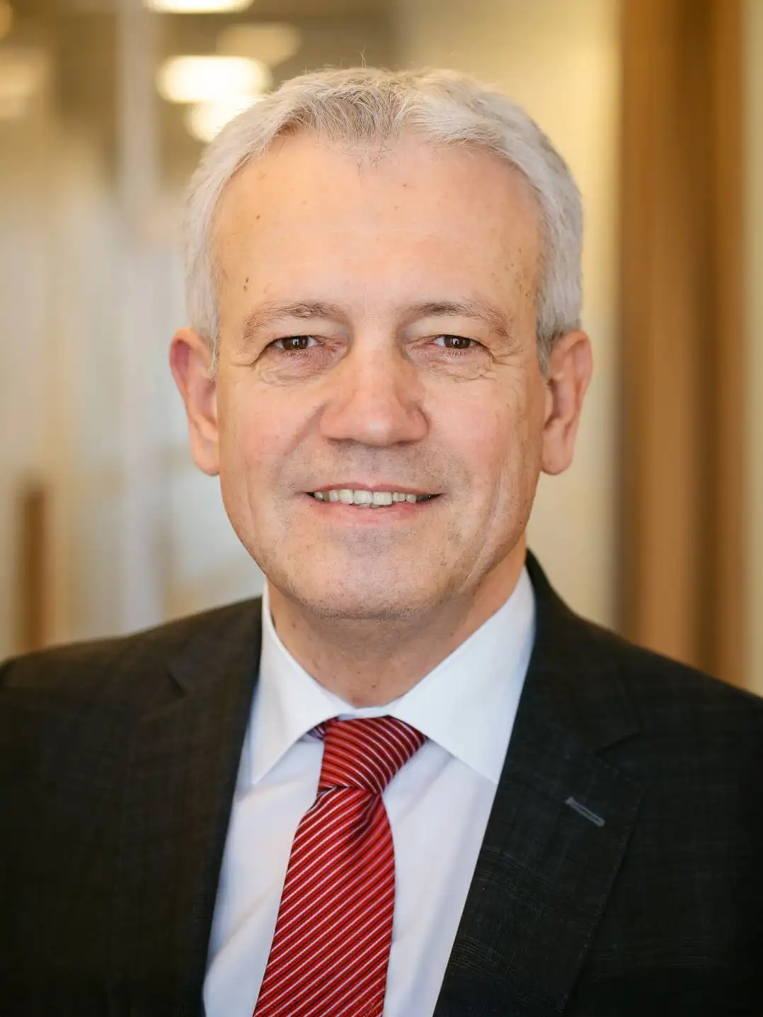 Dr. Rainer Dürr